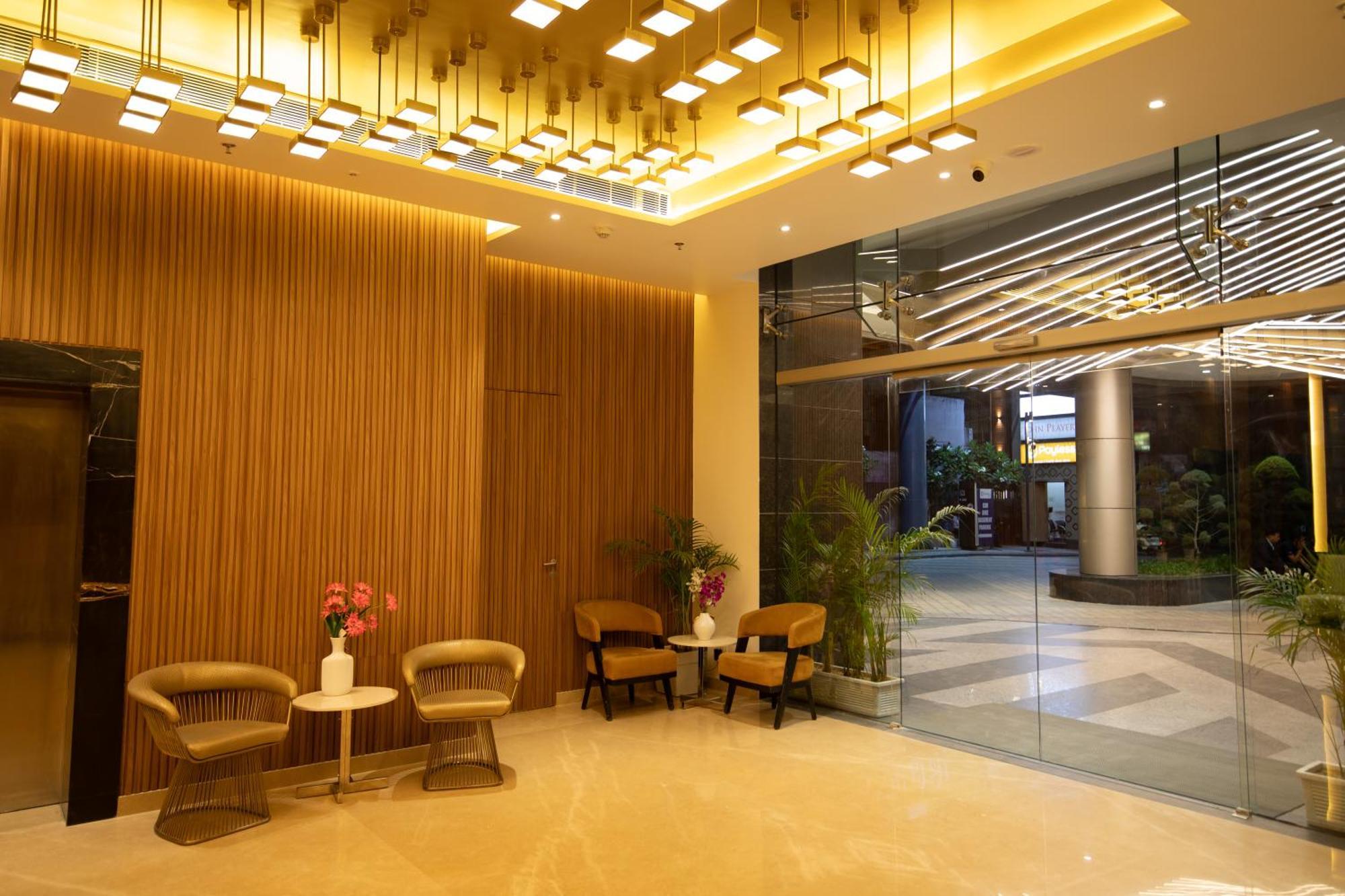 Hometel Alambagh Lucknow - A Sarovar Hotel Exterior foto